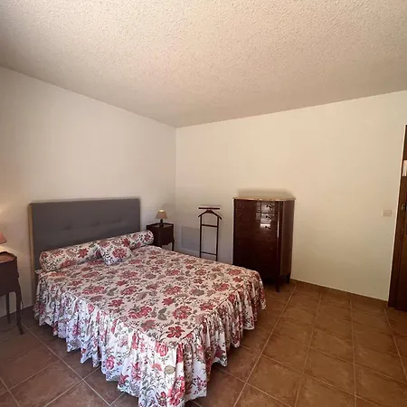 3p En Rez-de-jardin Avec Piscine Et Parking, à 600m De La - Saint-raphaël - Fr-1-226a-151