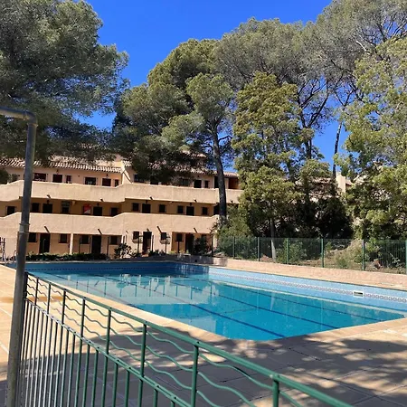 3p En Rez-de-jardin Avec Piscine Et Parking, à 600m De La - Saint-raphaël - Fr-1-226a-151 Saint-Raphaël